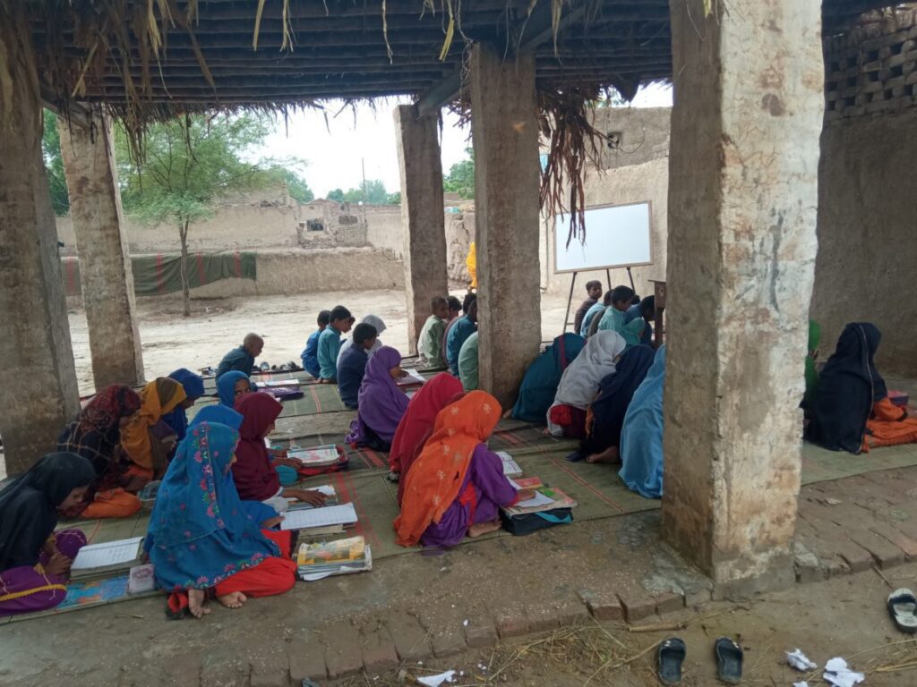 Hakimuddin and Asma Munis TAKMIL School